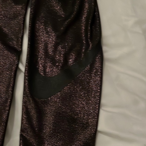 Nike dry-fit XS black sparkle leggings - Picture 4 of 4